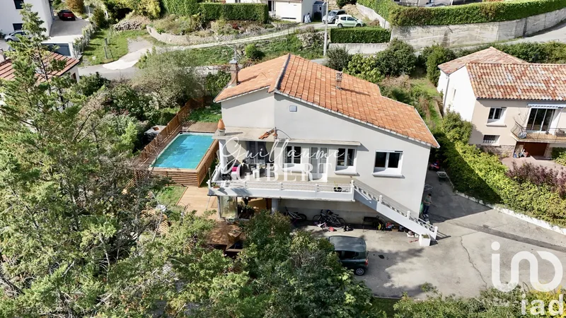 Maison à Veyras (07000)
