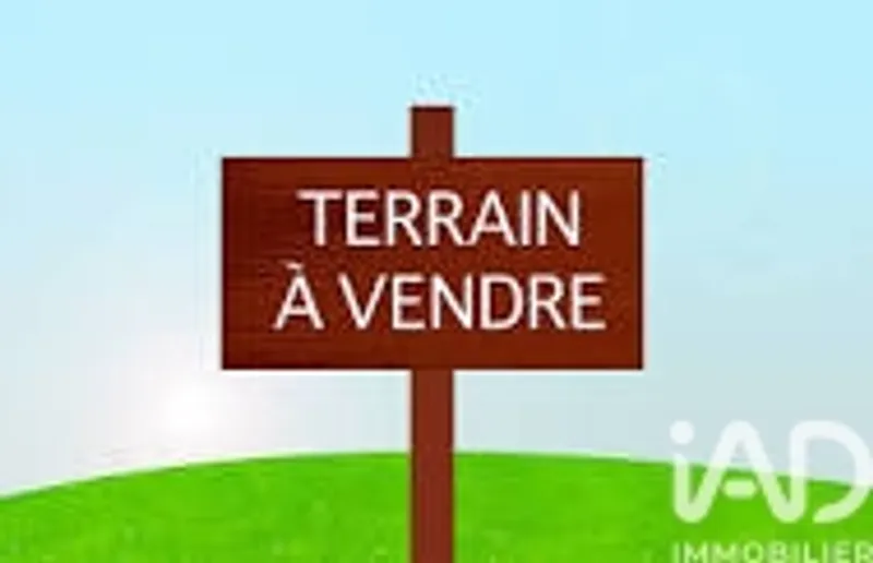 Terrain à bâtir à Pouillac (17210)