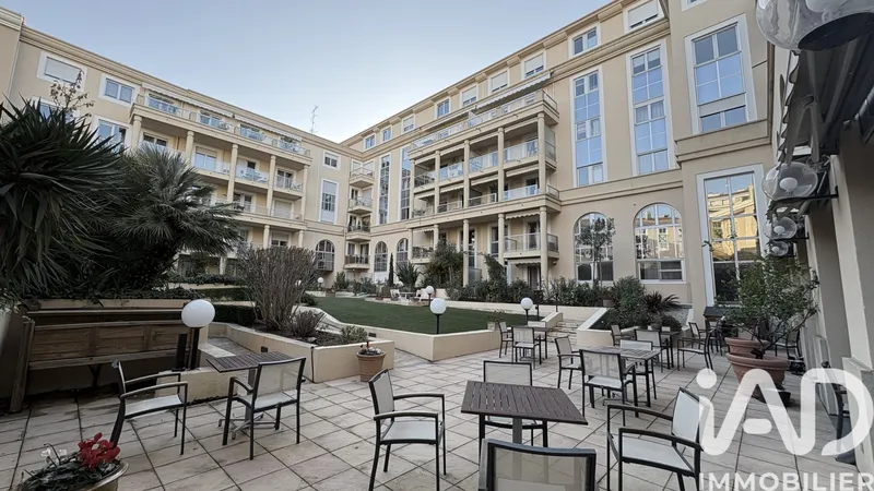 Appartement à Aix-en-Provence (13100)