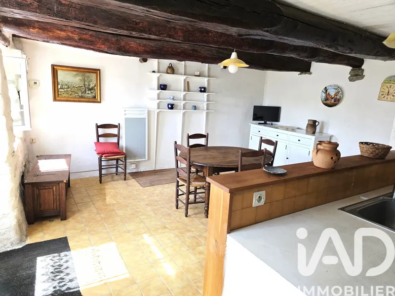 Maison de village à Courniou (34220)