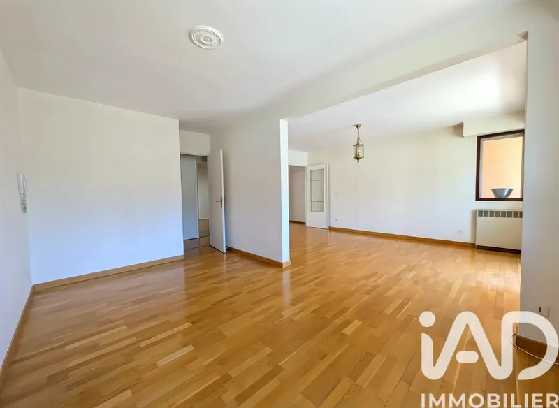 Appartement à Aix-en-Provence (13100)