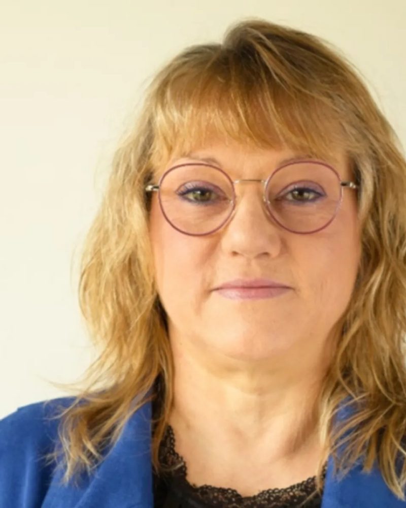 Isabelle Dupont, conseillère immobilière à Saint-Bonnet-sur-Gironde